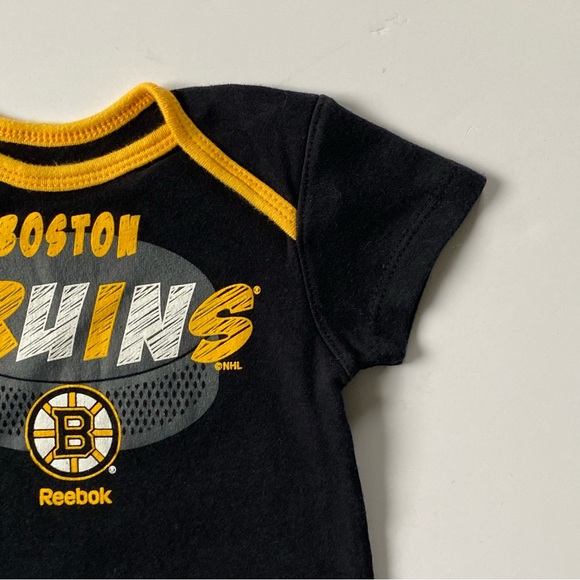 Bruins Reebok One Piece Size 18 Months NWT New Outfit Baby Boys Girls Black NHL - Picture 3 of 9